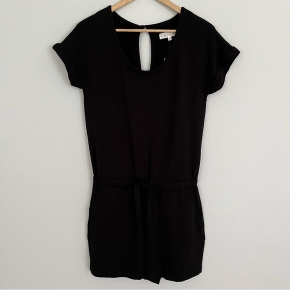 NWT Lou & Grey Signaturesoft Scoop Neck Cap Sleeve Romper in Black, Size XS - Picture 8 of 15